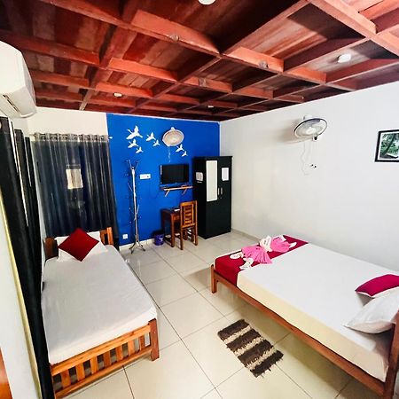 Mundro Garden Homestay Mundrothuruth ภายนอก รูปภาพ