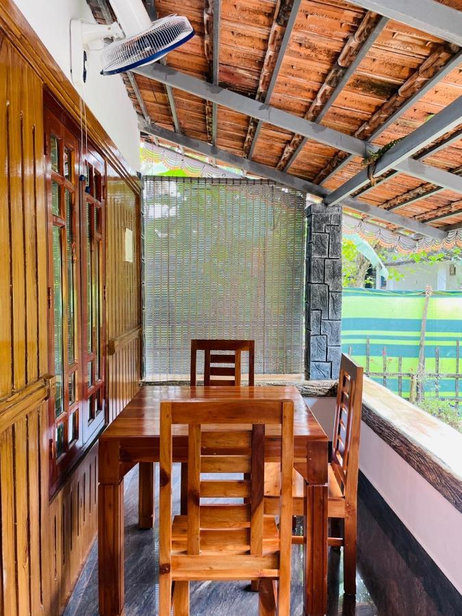 Mundro Garden Homestay Mundrothuruth ภายนอก รูปภาพ