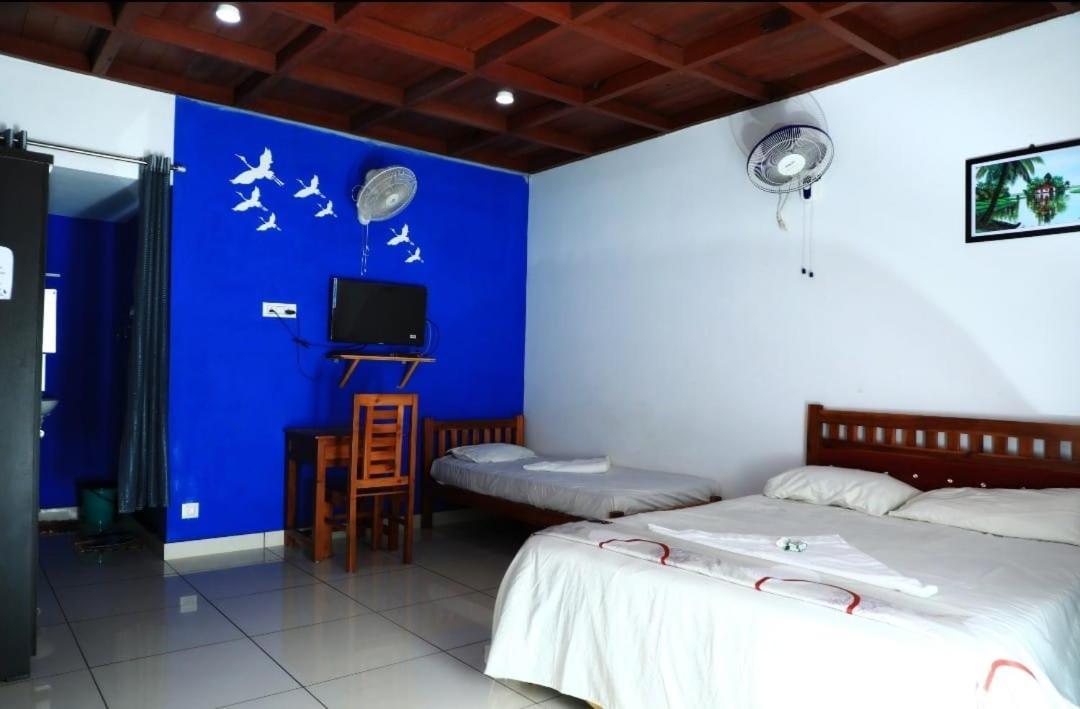 Mundro Garden Homestay Mundrothuruth ภายนอก รูปภาพ