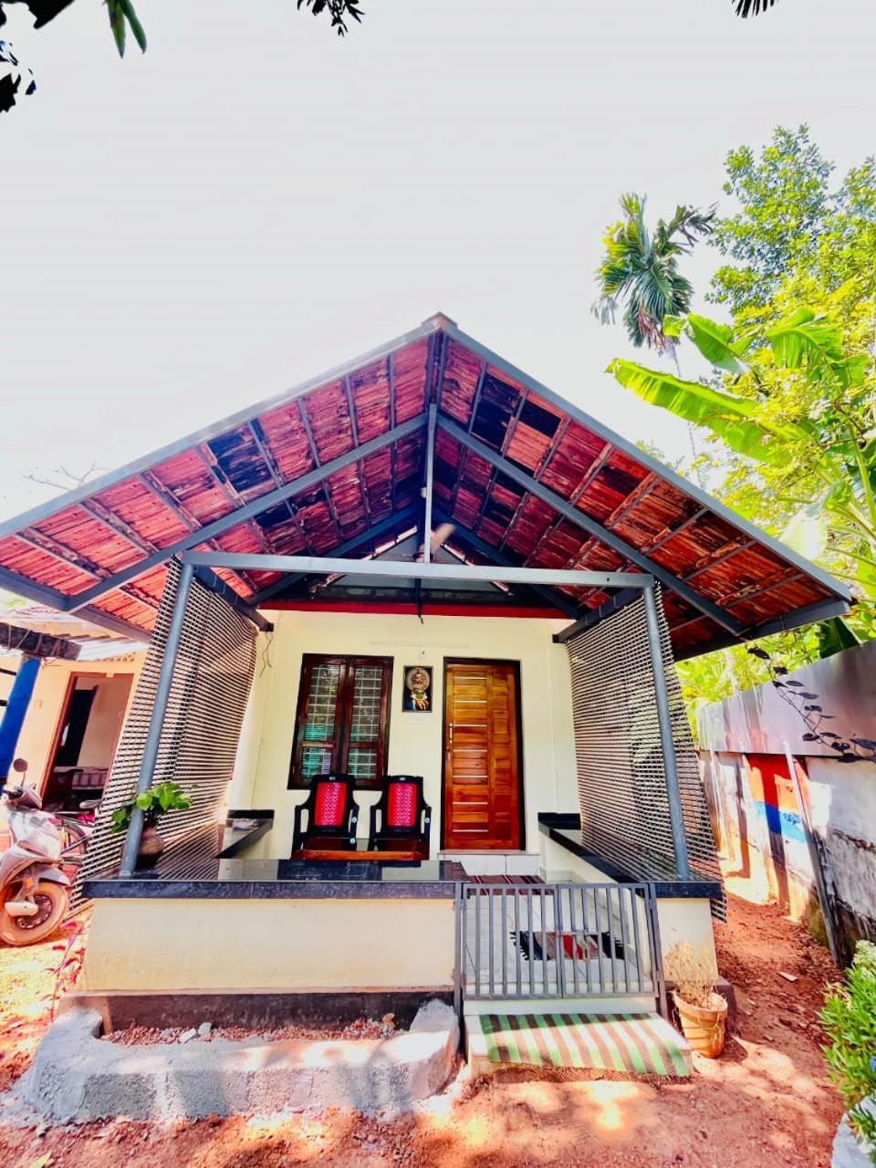 Mundro Garden Homestay Mundrothuruth ภายนอก รูปภาพ