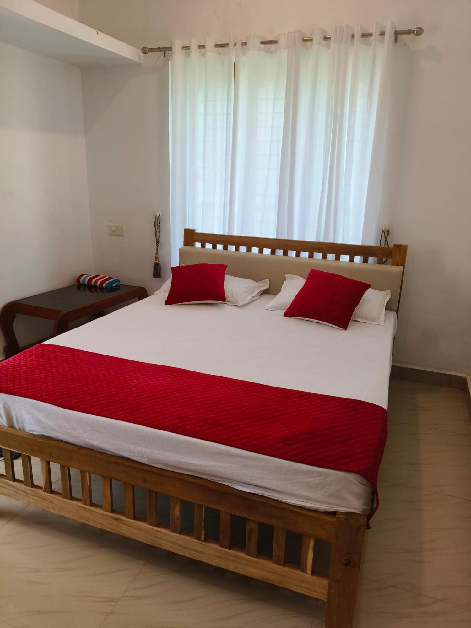 Mundro Garden Homestay Mundrothuruth ภายนอก รูปภาพ