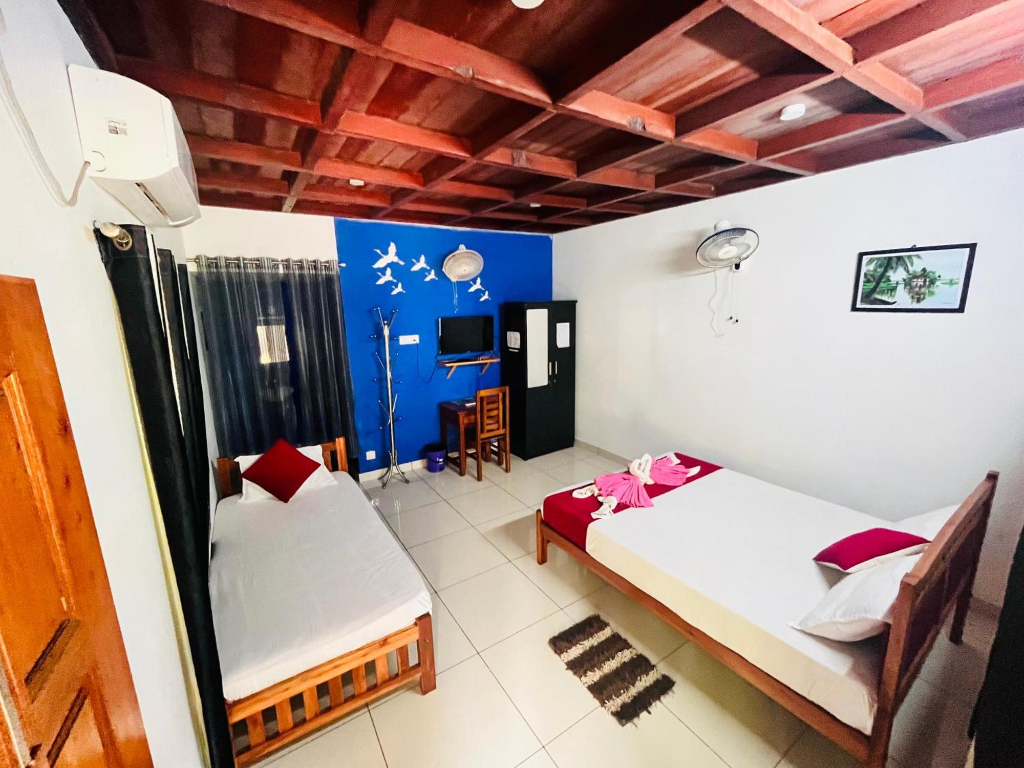 Mundro Garden Homestay Mundrothuruth ภายนอก รูปภาพ