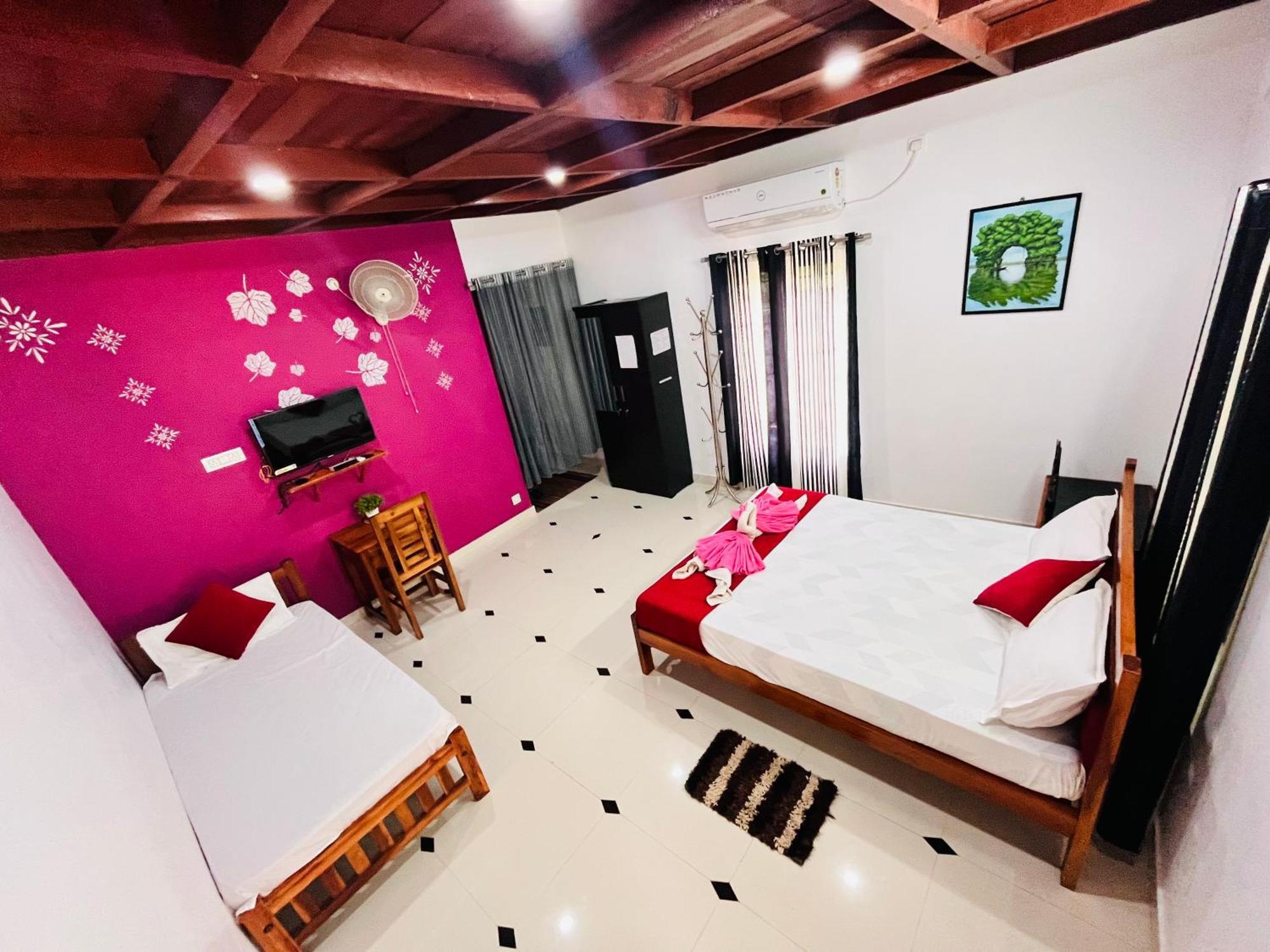 Mundro Garden Homestay Mundrothuruth ภายนอก รูปภาพ