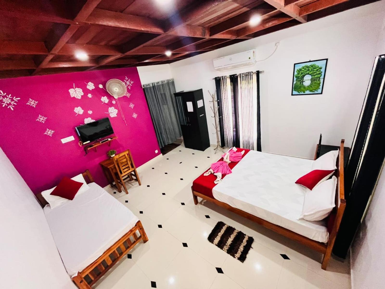 Mundro Garden Homestay Mundrothuruth ภายนอก รูปภาพ